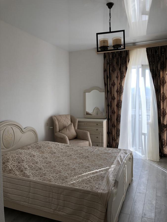 Lilu Hotel Tbiliszi Kültér fotó