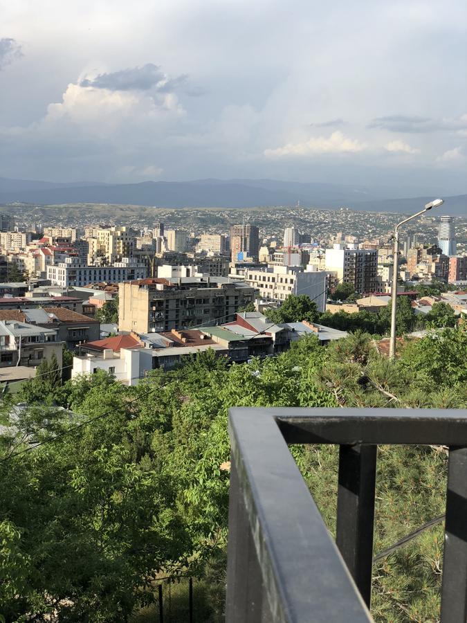 Lilu Hotel Tbiliszi Kültér fotó