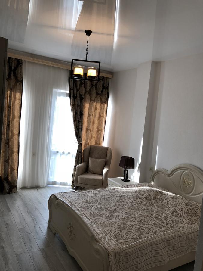 Lilu Hotel Tbiliszi Kültér fotó