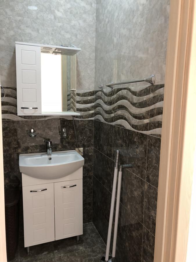 Lilu Hotel Tbiliszi Kültér fotó